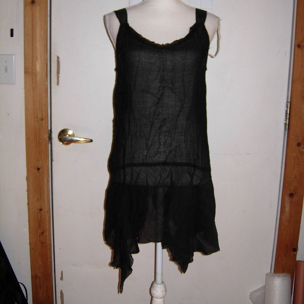 Neesh by D.A.R Anthropologie Black Top M